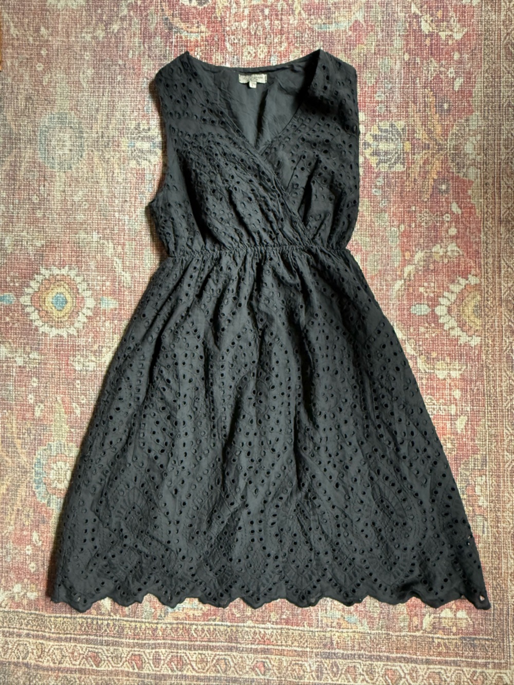 Le Ragazze Made in Italy Large Eyelet scalloped Women’s Black Sleeveless Dress